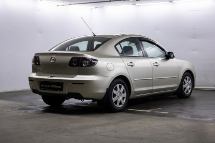 Продажа Mazda 3 I (BK) Рестайлинг 1.6 MT (105 л.с.) 2007 Белый в Автодом