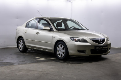 Продажа Mazda 3 I (BK) Рестайлинг 1.6 MT (105 л.с.) 2007 Белый в Автодом