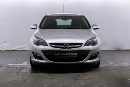 Продажа Opel Astra J Рестайлинг 1.6 AT (115 л.с.) 2014 Серебристый в Автодом