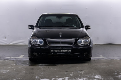 Продажа Mercedes-Benz C-Класс II (W203) Рестайлинг 200 2.1 MT (122 л.с.) 2006 Черный в Автодом