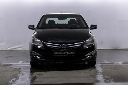 Продажа Hyundai Solaris I Рестайлинг 1.4 MT (107 л.с.) 2015 Черный в Автодом