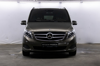 Продажа Mercedes-Benz V-Класс II 250 d экстра длинный 2.1 AT (190 л.с.) 2018 Коричневый в Автодом