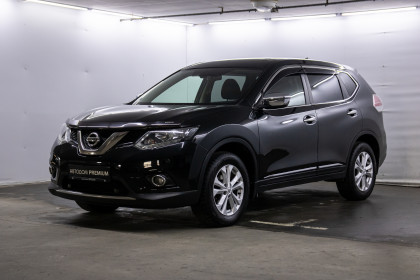 Продажа Nissan X-Trail III Рестайлинг 2.5 CVT (171 л.с.) 2018 Черный в Автодом