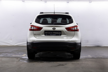 Продажа Nissan Qashqai II 2.0 CVT (144 л.с.) 2014 Белый в Автодом