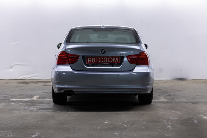 Продажа BMW 3 серии V (E90/E91/E92/E93) Рестайлинг 318d 2.0 MT (143 л.с.) 2010 Серый в Автодом