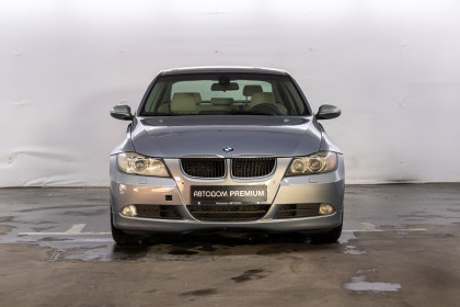 Продажа BMW 3 серии V (E90/E91/E92/E93) 320i 2.0 AT (150 л.с.) 2005 Серый в Автодом