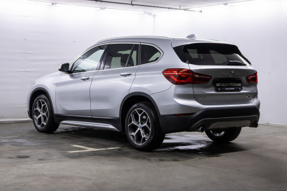 Продажа BMW X1 II (F48) 28i sDrive 2.0 AT (231 л.с.) 2019 Серый в Автодом