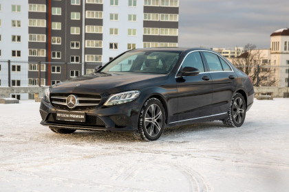 Продажа Mercedes-Benz C-Класс IV (W205) Рестайлинг 180 d 1.6 AT (122 л.с.) 2020 Черный в Автодом