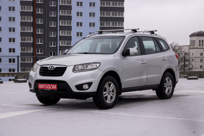 Продажа Hyundai Santa Fe II Рестайлинг 2.4 MT (174 л.с.) 2010 Серебристый в Автодом