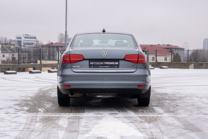 Продажа Volkswagen Jetta VI Рестайлинг 1.6 AT (110 л.с.) 2017 Серый в Автодом