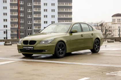 Продажа BMW 5 серии V (E60/E61) 525d 2.5 MT (177 л.с.) 2004 Черный в Автодом