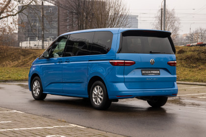 Продажа Volkswagen Multivan T7 1.5 AMT (136 л.с.) 2021 Синий в Автодом