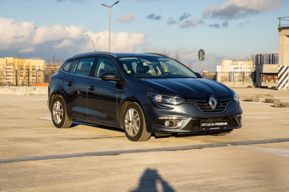 Продажа Renault Megane IV 1.5 MT (95 л.с.) 2019 Серый в Автодом