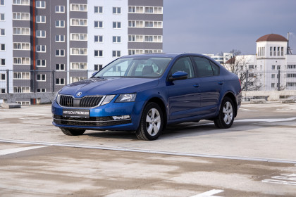 Продажа Skoda Octavia III (A7) Рестайлинг 1.8 AMT (180 л.с.) 2019 Синий в Автодом