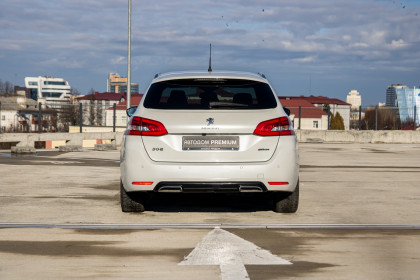 Продажа Peugeot 308 II Рестайлинг 1.5 MT (131 л.с.) 2019 Белый в Автодом