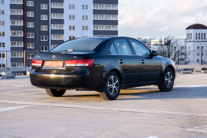 Продажа Hyundai Sonata V (NF) 2.4 AT (161 л.с.) 2005 Черный в Автодом