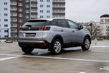 Продажа Peugeot 3008 II 1.5 AT (130 л.с.) 2020 Серый в Автодом