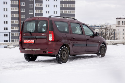 Продажа LADA Largus I 1.6 MT (102 л.с.) 2016 Красный в Автодом