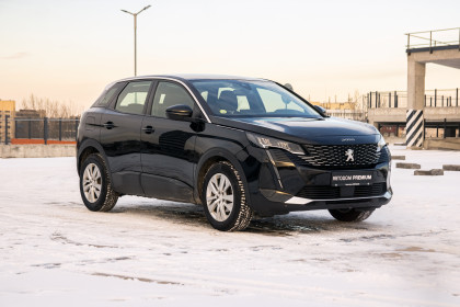 Продажа Peugeot 3008 II Рестайлинг 1.5 AT (130 л.с.) 2021 Черный в Автодом