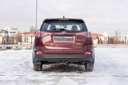 Продажа Toyota RAV4 IV (XA40) Рестайлинг 2.0 CVT (146 л.с.) 2018 Красный в Автодом