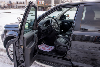 Продажа Land Rover Freelander II Рестайлинг 2 2.2 AT (150 л.с.) 2014 Черный в Автодом