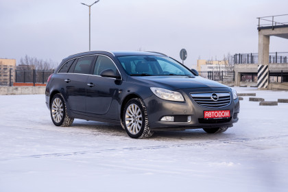 Продажа Opel Insignia I 2.0 MT (130 л.с.) 2010 Серый в Автодом