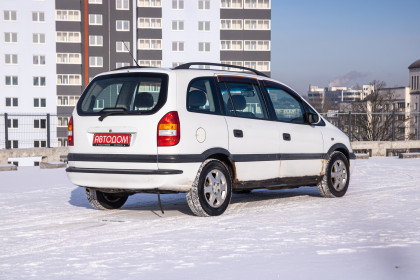 Продажа Opel Zafira A 1.8 AT (125 л.с.) 2002 Белый в Автодом