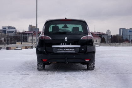 Продажа Renault Scenic III Рестайлинг 2 1.6 MT (130 л.с.) 2015 Черный в Автодом