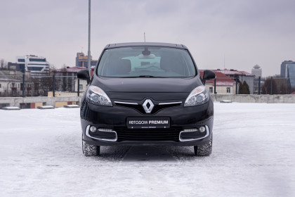 Продажа Renault Scenic III Рестайлинг 2 1.6 MT (130 л.с.) 2015 Черный в Автодом