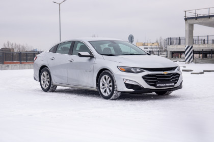 Продажа Chevrolet Malibu IX Рестайлинг 1.5 CVT (160 л.с.) 2019 Серебристый в Автодом