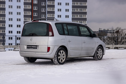 Продажа Renault Espace IV Рестайлинг 2.0 MT (150 л.с.) 2010 Серебристый в Автодом