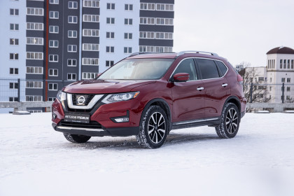 Продажа Nissan Rogue II Рестайлинг 2.5 CVT (170 л.с.) 2019 Красный в Автодом