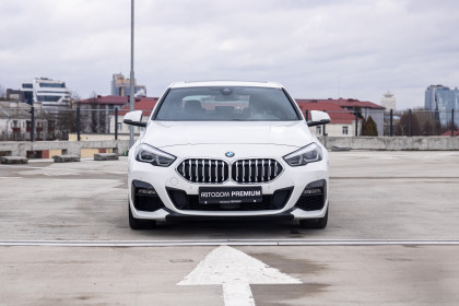 Продажа BMW 2 серии F44 218i 1.5 AMT (140 л.с.) 2020 Белый в Автодом