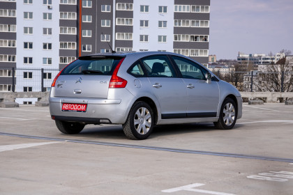 Продажа Citroen C4 I Рестайлинг 1.6 AT (150 л.с.) 2008 Серебристый в Автодом