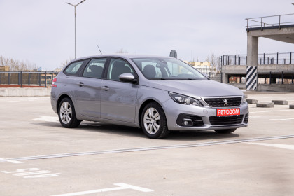 Продажа Peugeot 308 II Рестайлинг 1.5 MT (102 л.с.) 2019 Серый в Автодом