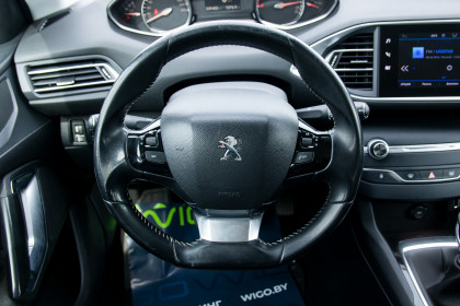 Продажа Peugeot 308 II Рестайлинг 1.5 MT (102 л.с.) 2019 Серый в Автодом