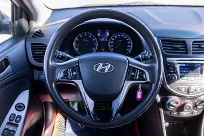 Продажа Hyundai Solaris I Рестайлинг 1.6 MT (123 л.с.) 2015 Серый в Автодом