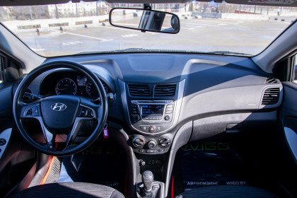 Продажа Hyundai Solaris I Рестайлинг 1.6 MT (123 л.с.) 2015 Серый в Автодом