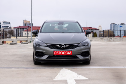 Продажа Opel Astra K Рестайлинг 1.5 MT (105 л.с.) 2021 Серый в Автодом