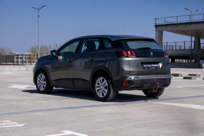 Продажа Peugeot 3008 II 1.6 MT (120 л.с.) 2017 Серый в Автодом
