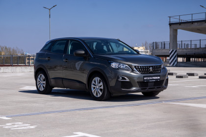 Продажа Peugeot 3008 II 1.6 MT (120 л.с.) 2017 Серый в Автодом