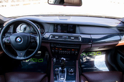 Продажа BMW 7 серии V (F01/F02/F04) 740d 3.0 AT (306 л.с.) 2009 Черный в Автодом