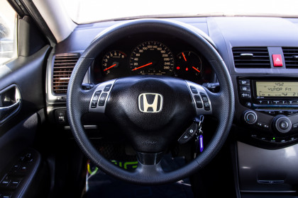 Продажа Honda Accord VII Рестайлинг 2.0 MT (155 л.с.) 2006 Серый в Автодом