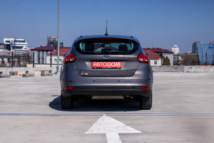 Продажа Ford Focus III Рестайлинг 1.6 AMT (125 л.с.) 2017 Серый в Автодом
