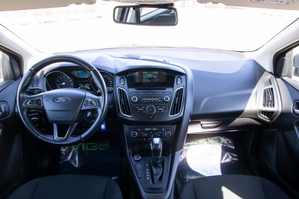 Продажа Ford Focus III Рестайлинг 1.6 AMT (125 л.с.) 2017 Серый в Автодом