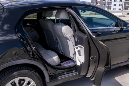 Продажа Mercedes-Benz GLA I (X156) Рестайлинг 250 2.0 AMT (211 л.с.) 2017 Черный в Автодом