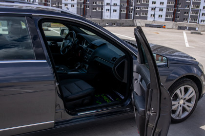 Продажа Mercedes-Benz C-Класс III (W204) 200 1.8 AT (184 л.с.) 2009 Серый в Автодом