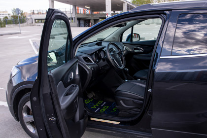 Продажа Opel Mokka I 1.8 AT (140 л.с.) 2014 Черный в Автодом