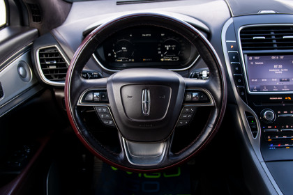 Продажа Lincoln Nautilus I 2.7 AT (339 л.с.) 2019 Черный в Автодом