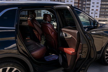 Продажа Lincoln Nautilus I 2.7 AT (339 л.с.) 2019 Черный в Автодом